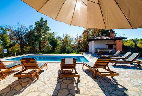  House Topid in Labin