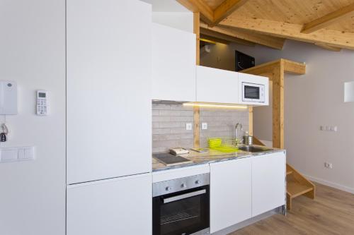 RVA - Sao Joao Novo Apartments, Porto (fotografie 9)