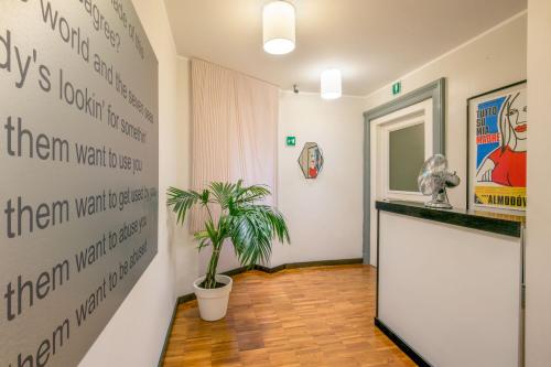 Suitedreams, Rome (photo 9)