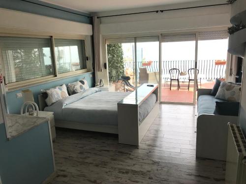B&B La Terrazza Sul Mare Taormina - image 2