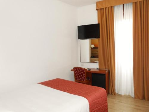1 double bed