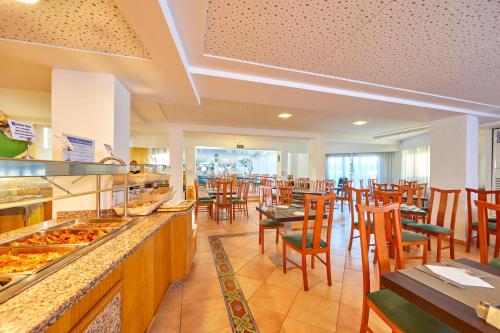 Gavimar Cala Gran Hotel and Apartments