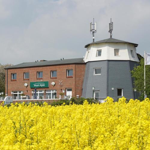 . Landgasthof Waabs Mühle