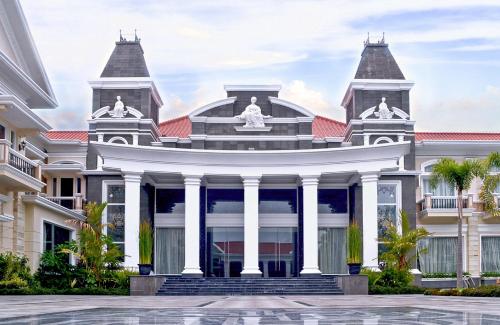 Adhiwangsa Hotel and Convention Hall