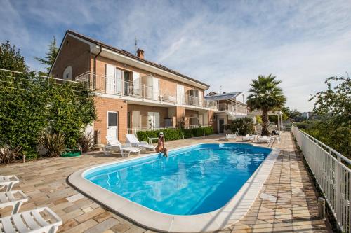  Holiday Residence Belohorizonte, Pension in Macerata