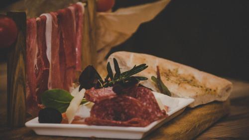 Cafe-Restaurant LEO - image 11