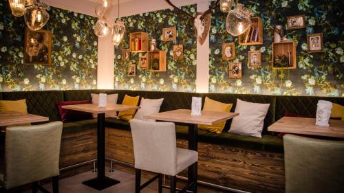 Restorāns, Cafe-Restaurant LEO in Kalsdorf Bei Graz