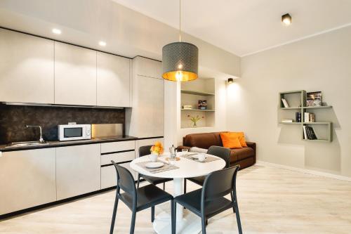 GuestHost - Maggiore Residence Flats 2