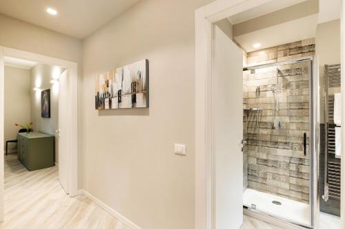 GuestHost - Maggiore Residence Flats 3