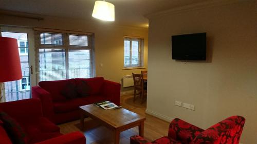 Victoria Cloisters Apartments - image 10