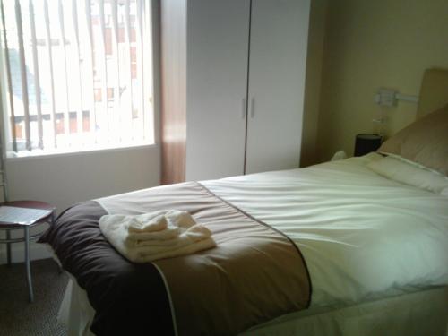 Single Room image 2