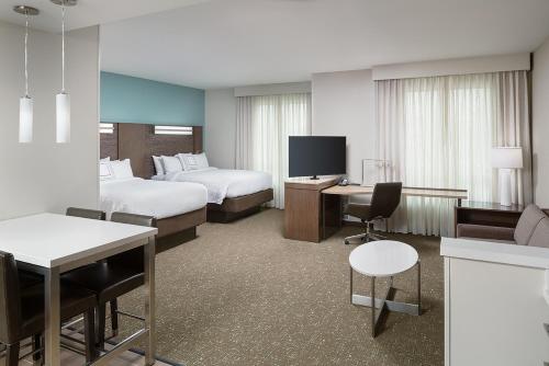 Residence Inn by Marriott Ontario Rancho Cucamonga - image 3