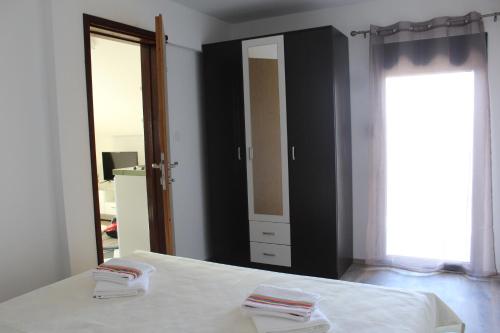 Forest Apartments - image 5
