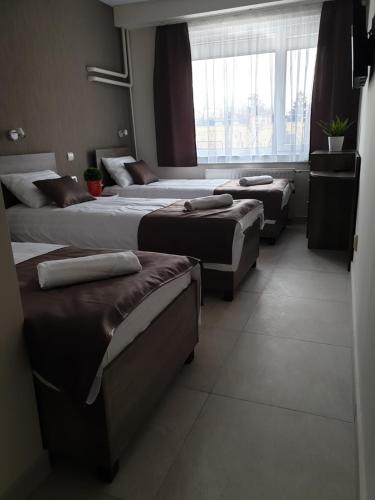 Familia Panzió & Apartmanház Győr - Accommodation