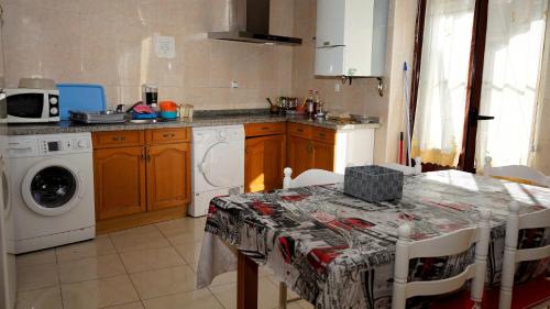 Pensión Sandoval - image 11