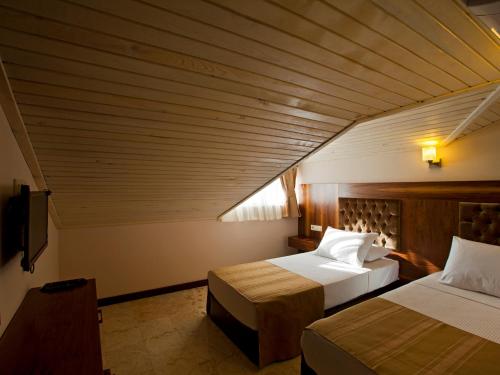 Montana Hotel - image 6