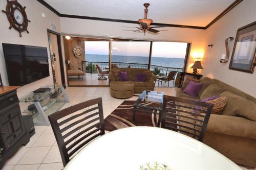 2BR 2 BA Sonoran Sea 407-E