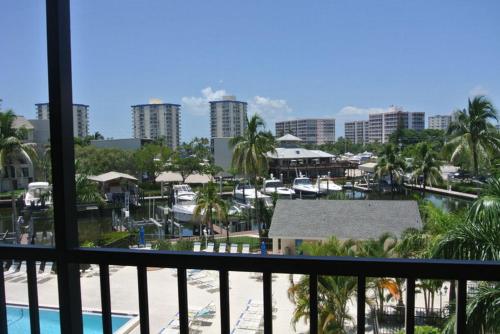 Santa Maria Harbour Resort 302 - Weekly Condo - image 2