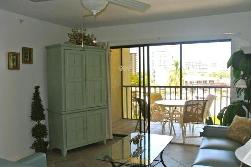 Santa Maria Harbour Resort 302 - Weekly Condo - image 8