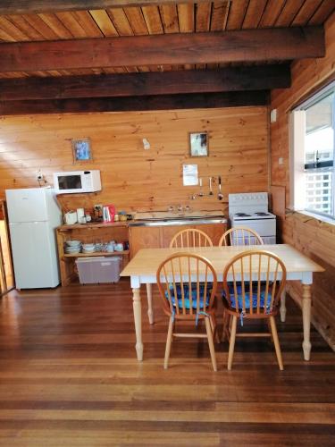 Dapur, Minnow cabins Lower Beulah in Prospect Vale