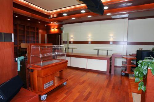 Vestabils, Hotel Cezar Banja Luka in Banjaluka