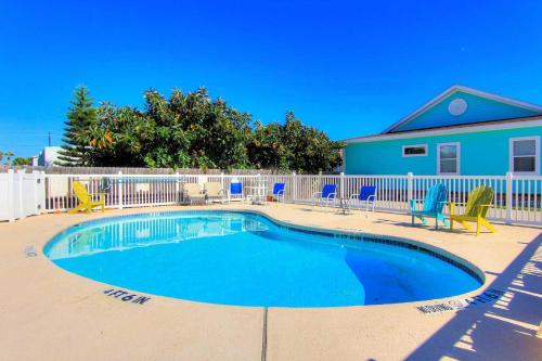 Little Cayman (Costa Del Ray #4) Condo - image 9