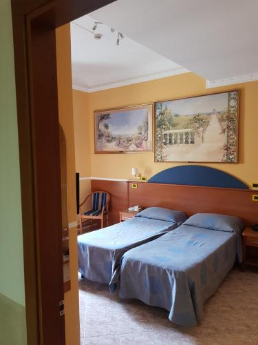 Hotel Kennedy - image 11