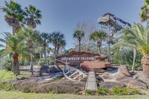 The Splash Resort and Condos West - main image