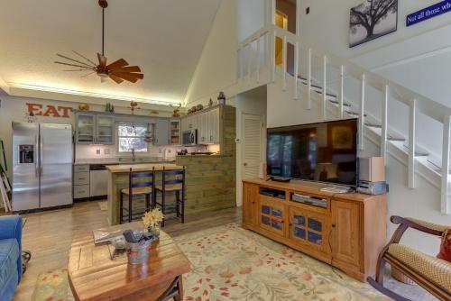 Creek Haven in Ellijay, USA
