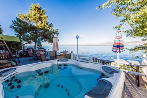 Beach House Getaway - image 7