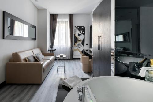 LHP Hotel Napoleon, Milan (photo 7)