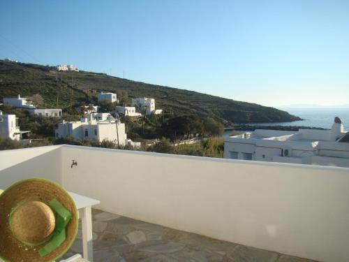 Vrahos Agios Romanos - Tinos