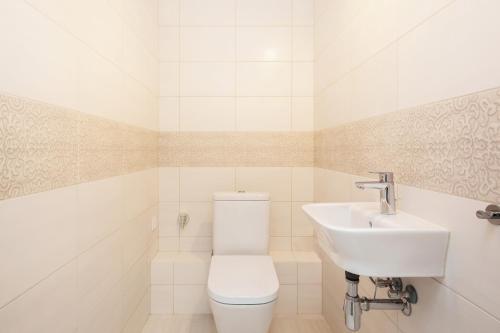 Apartments Rondo Wiatraczna by Noclegi Renters, Varšava (fotografie 8)