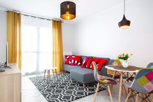 Apartments Rondo Wiatraczna by Noclegi Renters, Varšava