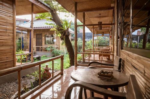 Boutique Hotel & Restaurant, Jaidee Bamboo Huts - 발코니/테라스