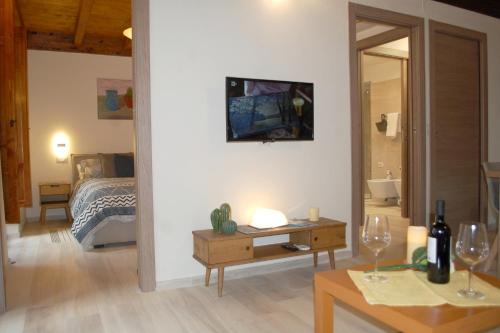 Home Carales - image 13