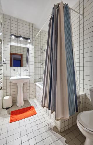 Two-Bedroom Apartment image 10