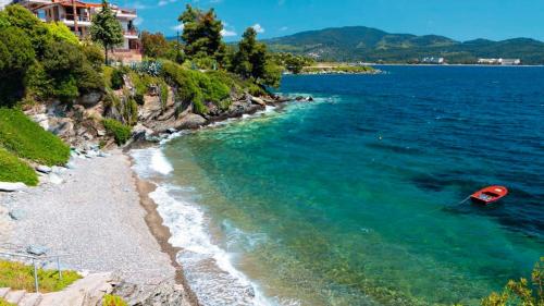  Natalie Apartments in Neos Marmaras