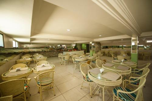 Restaurant, Estacao do Sol Praia Hotel in Porto De Galinhas