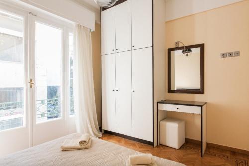 Beautiful Apartment at Plaka - image 7