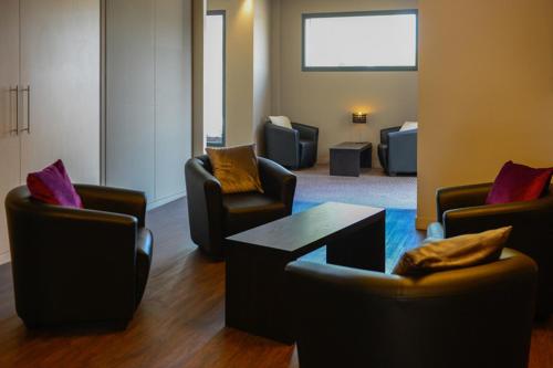 Logis La Lentillere - Restaurant Cote Parc in อล็องกง