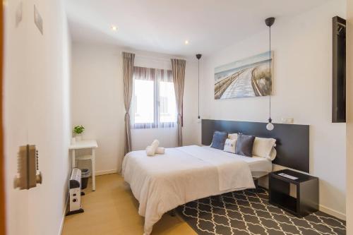 Ayz Javier Cabrini - Auto Check-In Property