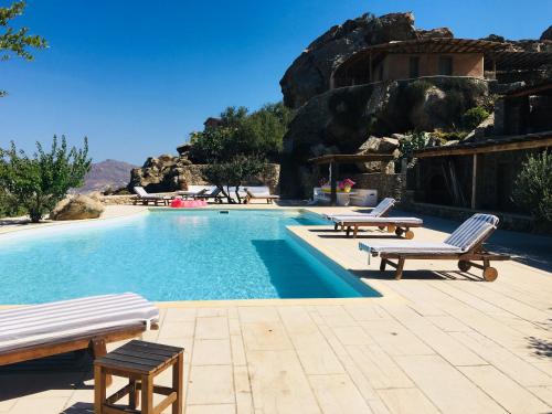  Villa Louisa - Mykonos, amazing sea & sunset view in Klouvas