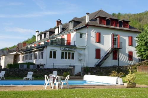 Chez Bouchet - Hotel - Licq-Athérey