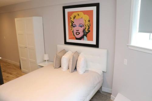 Stylish Studio in Brookline-5min train to Boston.. #2, Brookline (photo 4)