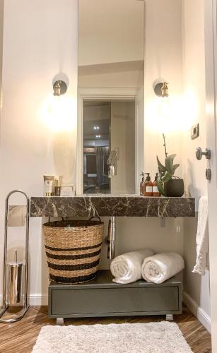 Contemporary apartment with amazing view of Skopje, Skopje (photo 9)