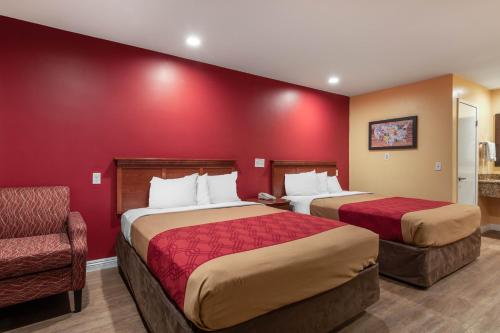 Econo Lodge Carson near StubHub Center Los Angeles (CA)