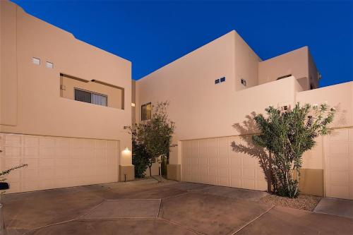 AZ Nirvana 3 BR by Casago - Apartment - Scottsdale