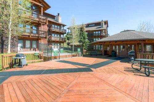 Tyra Streamside 238 Tyra Streamside 238