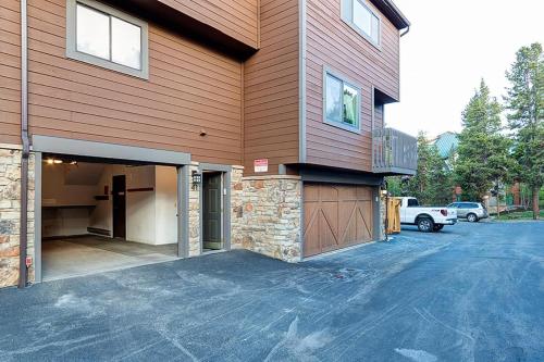 Winterpoint 41 Winterpoint 41